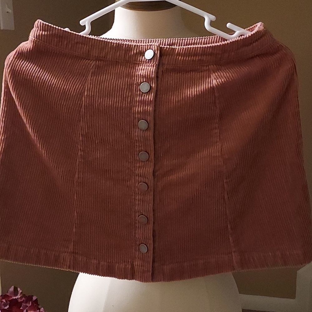 FOREVER 21 skirt in excellent condition size M - Picture 5 of 14